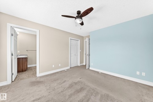5321 3 Avenue Sw, Edmonton, AB - Indoor Photo Showing Other Room