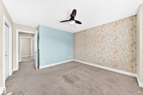 5321 3 Avenue Sw, Edmonton, AB - Indoor Photo Showing Other Room