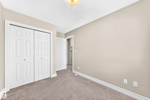 5321 3 Avenue Sw, Edmonton, AB - Indoor