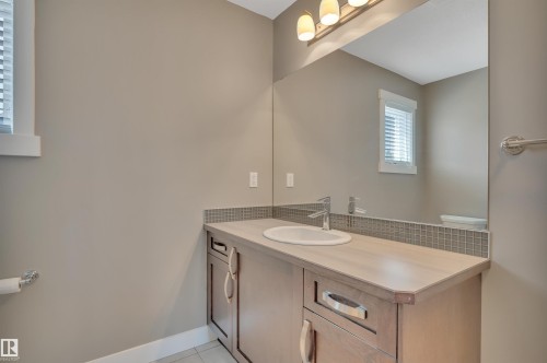 #262 401 Southfork Dr, Leduc, AB - Indoor Photo Showing Bathroom