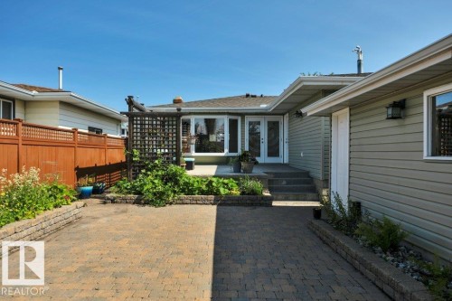 6960 21 Avenue Nw, Edmonton, AB - Outdoor