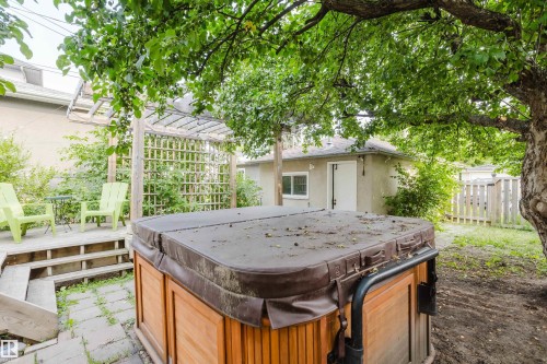 10623 76 Avenue Nw, Edmonton, AB - Outdoor With Exterior