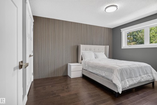 3911 67 Street Nw, Edmonton, AB - Indoor Photo Showing Bedroom