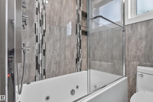 3911 67 Street Nw, Edmonton, AB - Indoor Photo Showing Bathroom