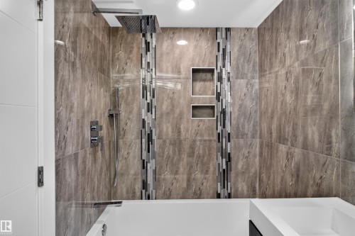 3911 67 Street Nw, Edmonton, AB - Indoor Photo Showing Bathroom