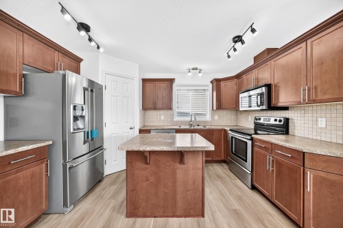 369 Brintnell Boulevard Nw, Edmonton, AB - Indoor Photo Showing Kitchen With Stainless Steel Kitchen