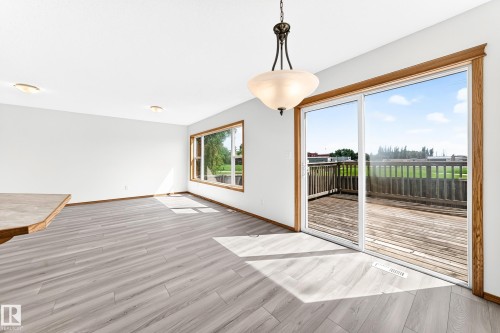 686 Kananaskis Drive, Devon, AB - Indoor Photo Showing Other Room