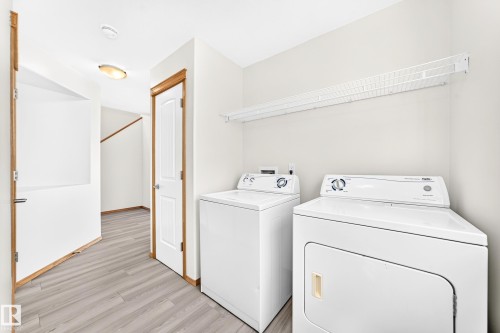 686 Kananaskis Drive, Devon, AB - Indoor Photo Showing Laundry Room