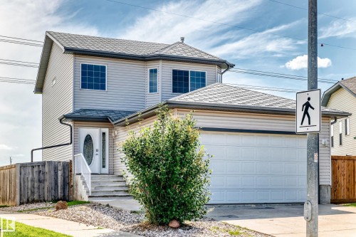 686 Kananaskis Drive, Devon, AB - Outdoor