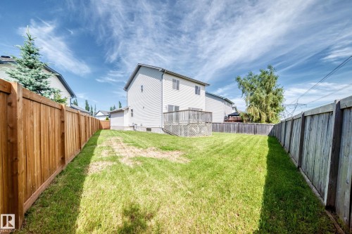 686 Kananaskis Drive, Devon, AB - Outdoor