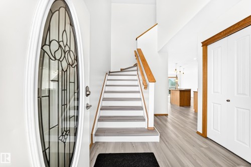686 Kananaskis Drive, Devon, AB - Indoor Photo Showing Other Room