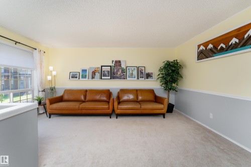 2216 134 Avenue Nw, Edmonton, AB - Indoor