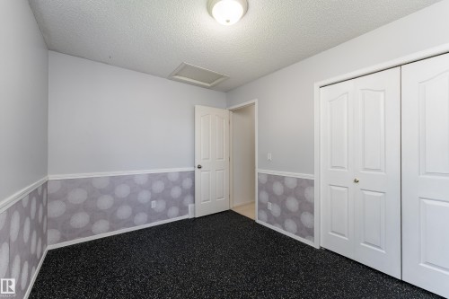 2216 134 Avenue Nw, Edmonton, AB - Indoor Photo Showing Other Room