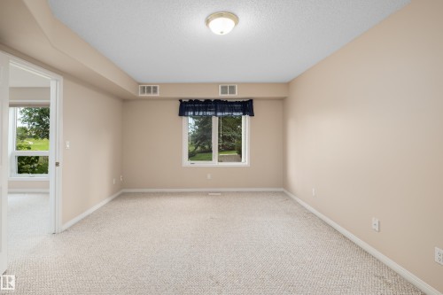 434 Tory Point(E) Nw, Edmonton, AB - Indoor Photo Showing Other Room