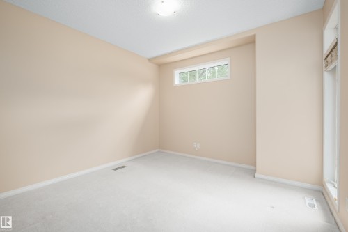 434 Tory Point(E) Nw, Edmonton, AB - Indoor Photo Showing Other Room
