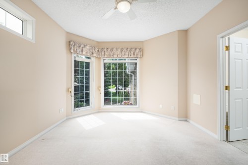 434 Tory Point(E) Nw, Edmonton, AB - Indoor Photo Showing Other Room