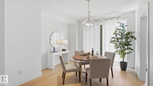 10964 123 Street Nw, Edmonton, AB - Indoor Photo Showing Dining Room