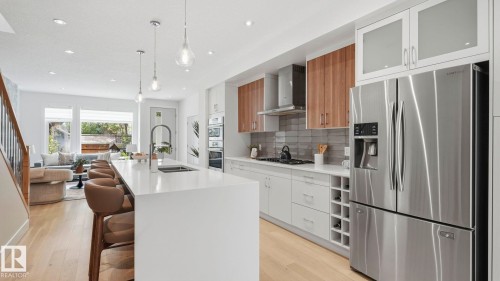 10964 123 Street Nw, Edmonton, AB - Indoor Photo Showing Kitchen With Double Sink With Upgraded Kitchen