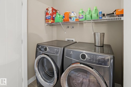 8005 223 Street Nw, Edmonton, AB - Indoor Photo Showing Laundry Room
