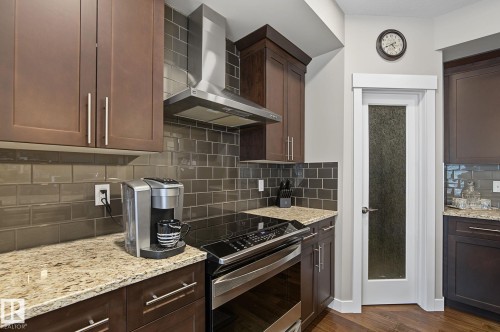 8005 223 Street Nw, Edmonton, AB - Indoor Photo Showing Kitchen