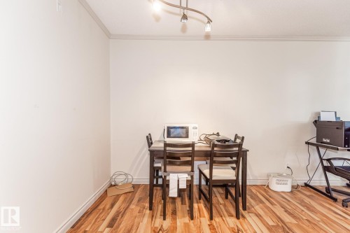 #204 10633 81 Av Nw, Edmonton, AB - Indoor