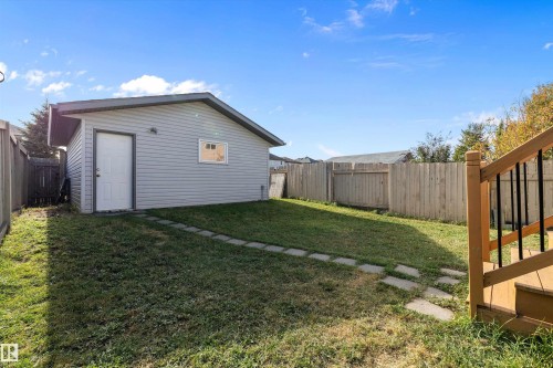 3019 33 Avenue Nw, Edmonton, AB - Outdoor