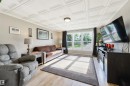 15 Post Road, Edmonton, AB  - Indoor Photo Showing Living Room 