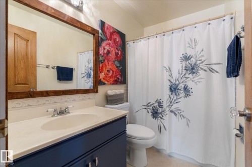 76 Chungo Crescent, Devon, AB - Indoor Photo Showing Bathroom
