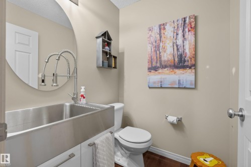 #2 20 Norman Ct, St. Albert, AB - Indoor Photo Showing Bathroom