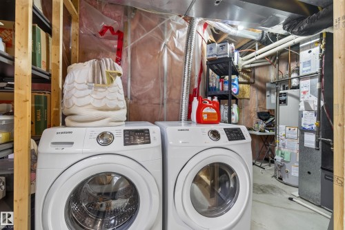 #2 20 Norman Ct, St. Albert, AB - Indoor Photo Showing Laundry Room