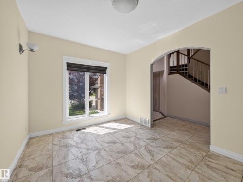 6502 37 Avenue, Beaumont, AB - Indoor