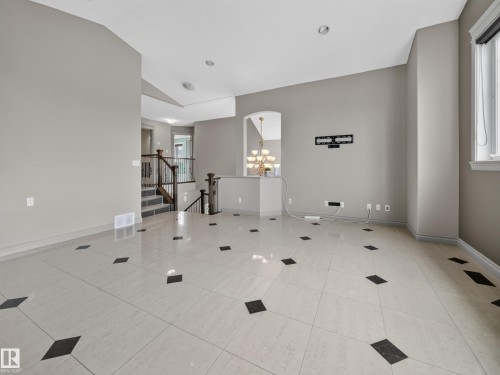 6502 37 Avenue, Beaumont, AB - Indoor Photo Showing Other Room