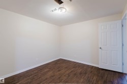 Empty room - 
