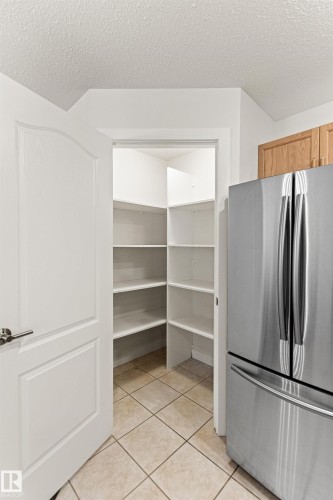 #203 8956 156 St Nw, Edmonton, AB - Indoor
