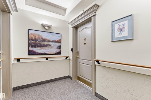 #203 8956 156 St Nw, Edmonton, AB - Indoor Photo Showing Other Room