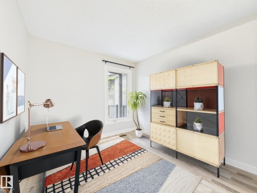 152 Surrey Gardens, Edmonton, AB - Indoor