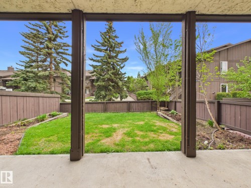 152 Surrey Gardens, Edmonton, AB - Outdoor