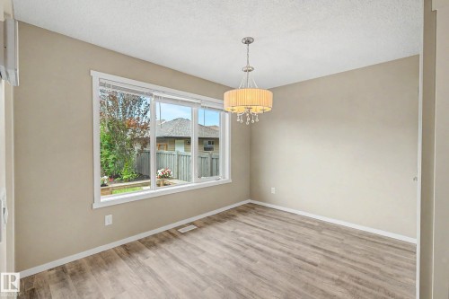 4218 Allan Link Link Sw, Edmonton, AB - Indoor Photo Showing Other Room