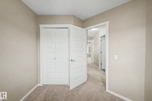 4218 Allan Link Link Sw, Edmonton, AB - Indoor Photo Showing Other Room