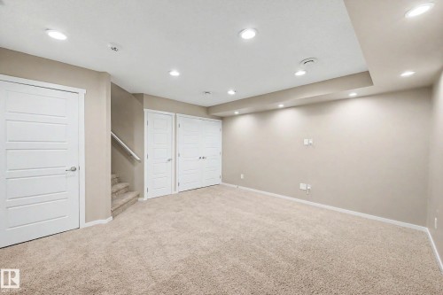 4218 Allan Link Link Sw, Edmonton, AB - Indoor
