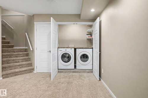 4218 Allan Link Link Sw, Edmonton, AB - Indoor Photo Showing Laundry Room