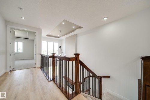 8816 183 Avenue Nw, Edmonton, AB - Indoor Photo Showing Other Room