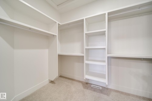 8816 183 Avenue Nw, Edmonton, AB - Indoor With Storage