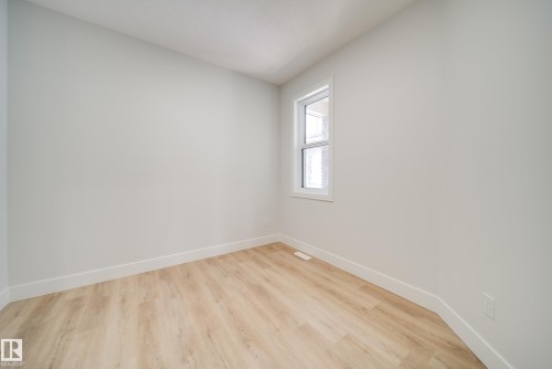 8816 183 Avenue Nw, Edmonton, AB - Indoor Photo Showing Other Room