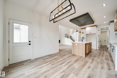 8740 183 Avenue Nw, Edmonton, AB - Indoor