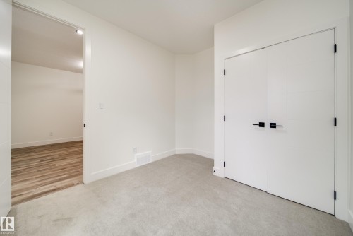 8740 183 Avenue Nw, Edmonton, AB - Indoor Photo Showing Other Room