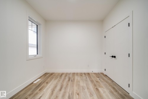 8740 183 Avenue Nw, Edmonton, AB - Indoor Photo Showing Other Room