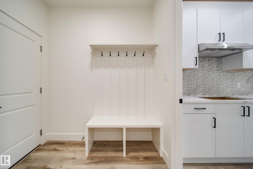 8740 183 Avenue Nw, Edmonton, AB - Indoor Photo Showing Other Room