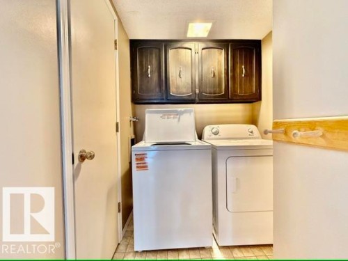 111 Green Ash Drive, Wetaskiwin, AB - Indoor Photo Showing Laundry Room