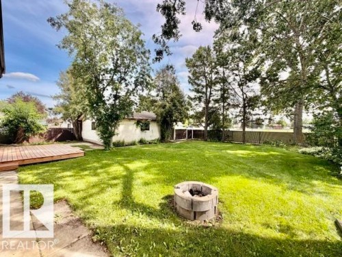 111 Green Ash Drive, Wetaskiwin, AB - Outdoor With Backyard